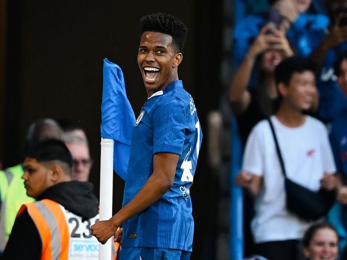 A ascensão serena: Estêvão surge como a raridade que faltava ao futebol brasileiro