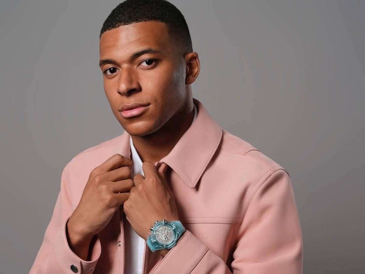 Kylian Mbappé ostenta mansão milionária em Madrid e coleção de carros luxuosos